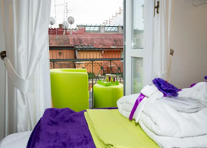 Domus Spagna Frattina Pensjonat 4*